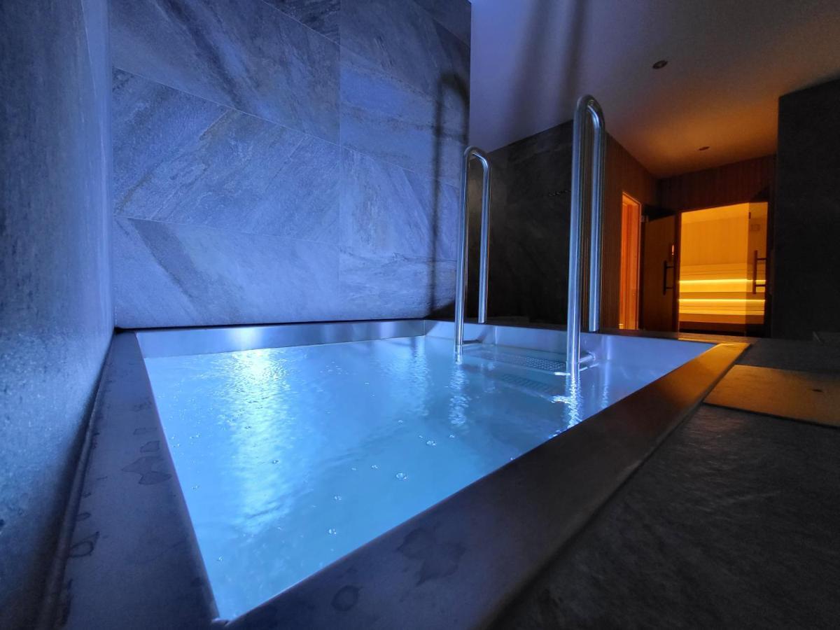 Chaty Krusetnica S Luxusnym Privatnym Wellness Exterior photo