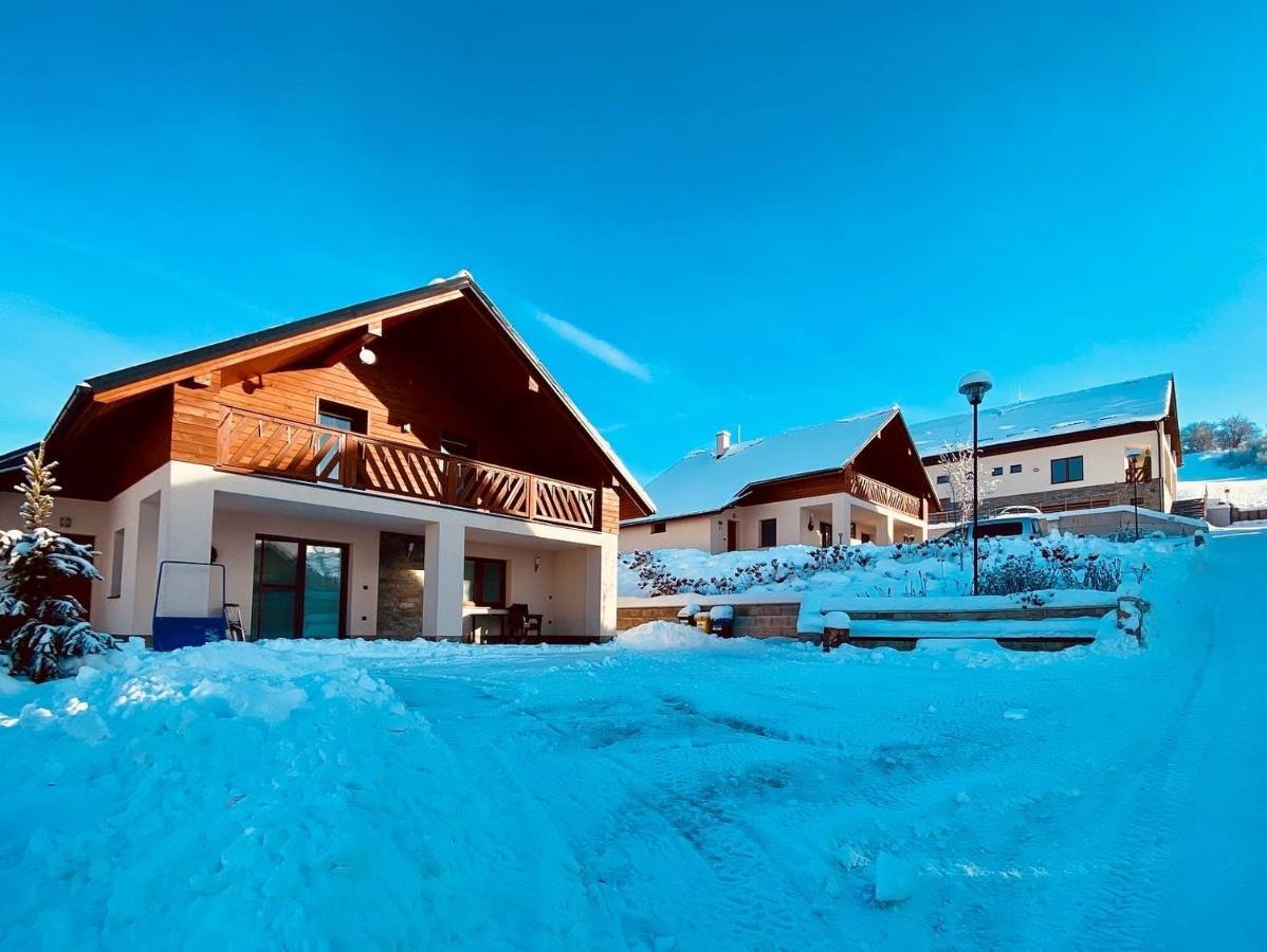 Chaty Krusetnica S Luxusnym Privatnym Wellness Exterior photo