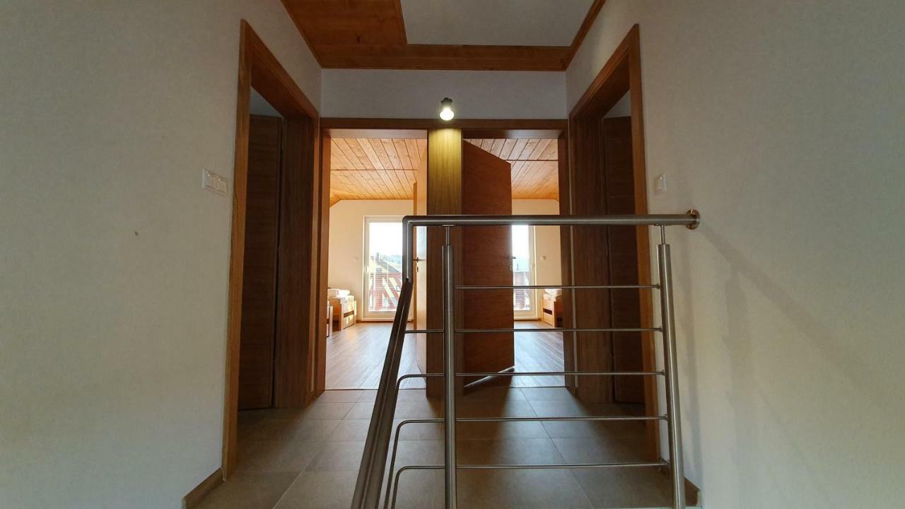 Chaty Krusetnica S Luxusnym Privatnym Wellness Exterior photo